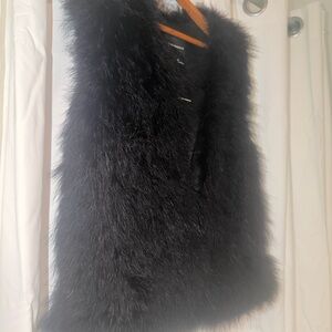 NWT small Club Monaco Black Feather Vest